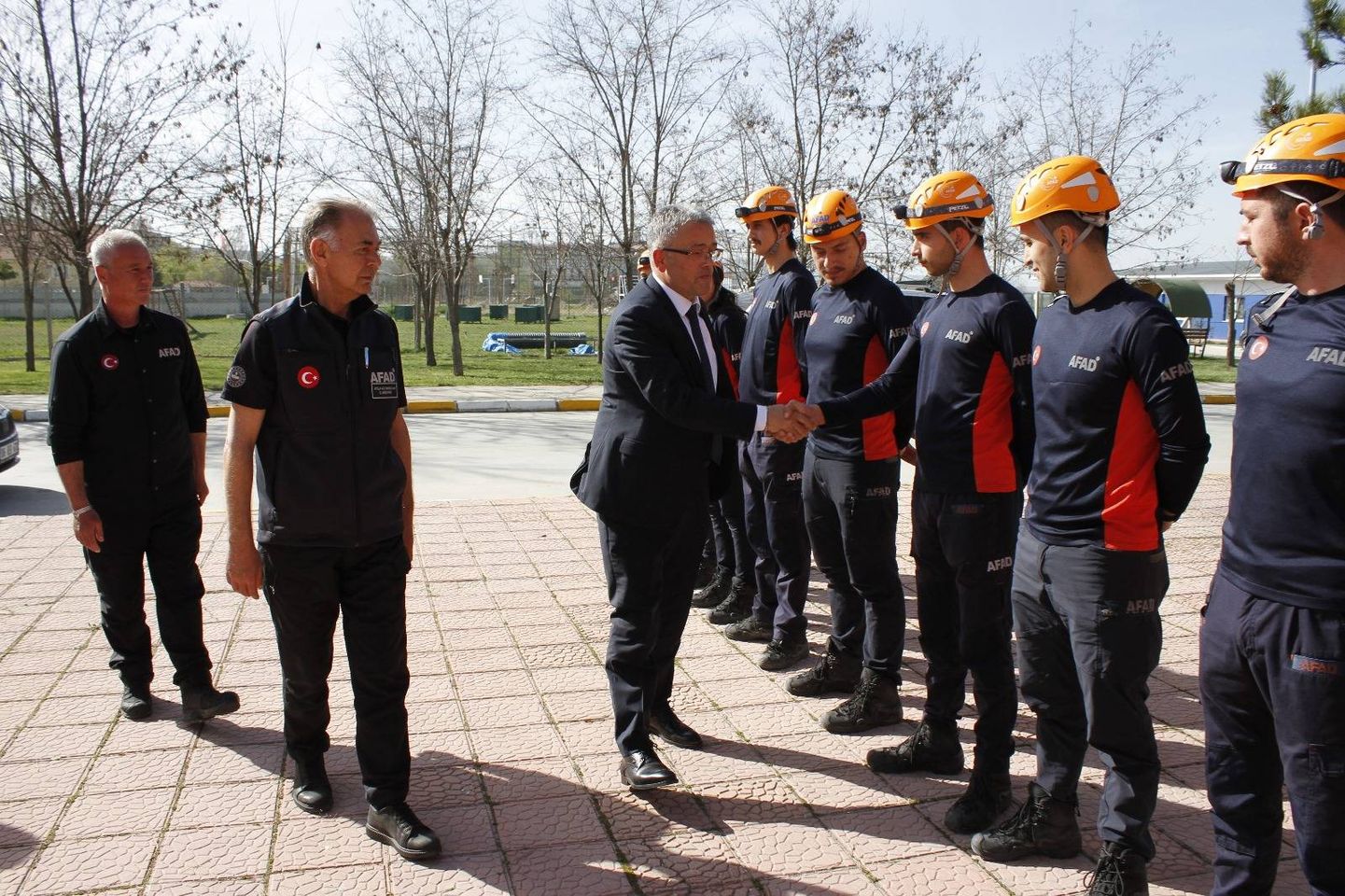 AFAD Arama Kurtarma Dairesi Başkanı, Afyonkarahisar'daki çalışmaları inceledi.