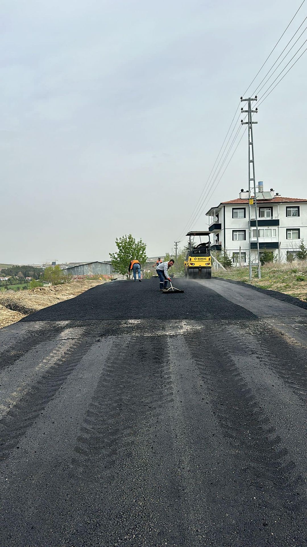 Mahalle sakinlerinin beklediği müjdeli haber: Mahalle yolunun tamamlanma süreci sona erdi