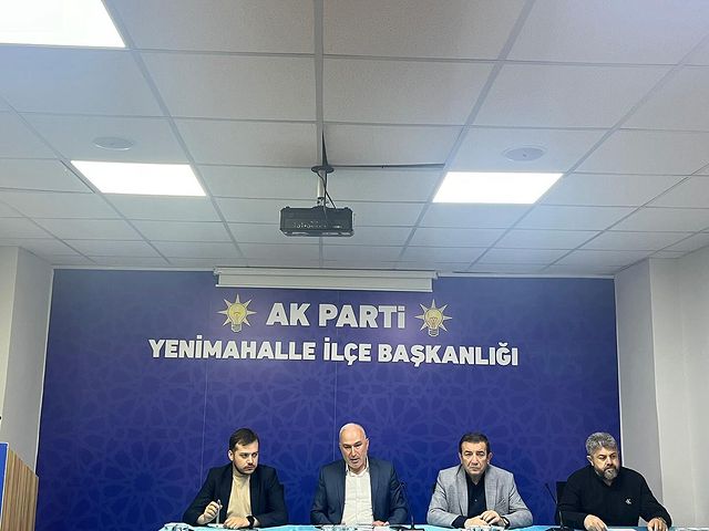 AK Parti Yenimahalle İlçe Başkanlığı Haftalık Toplantıyı Gerçekleştirdi