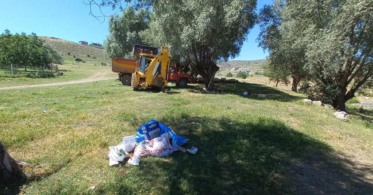 Pursaklar Belediyesi'nden Kurban Atıklarına Temizlik Operasyonu