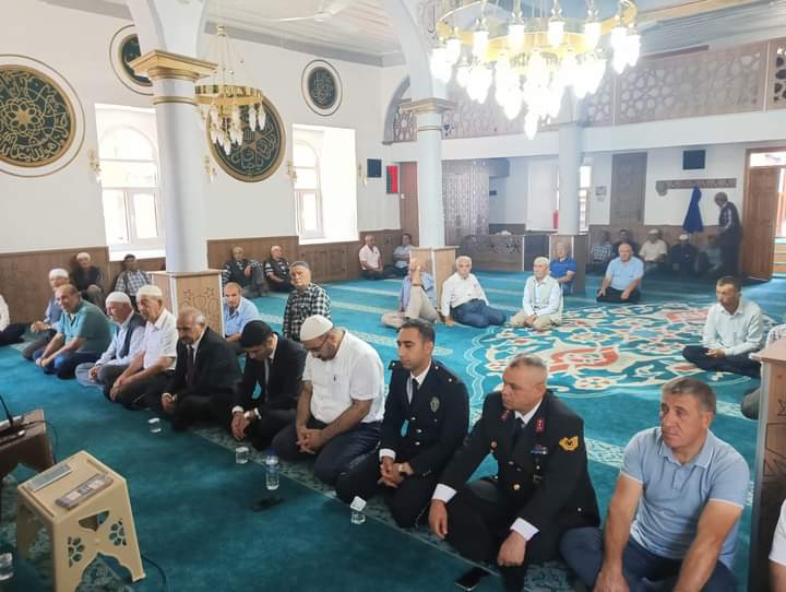 15 Temmuz Demokrasi ve Milli Birlik Günü'nde Bayat Çarşı Camii'nde Kuran-ı Kerim Tilaveti Okutuldu