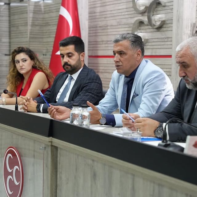 MHP Yenimahalle İlçe Başkanlığı liderleri bir araya geldi