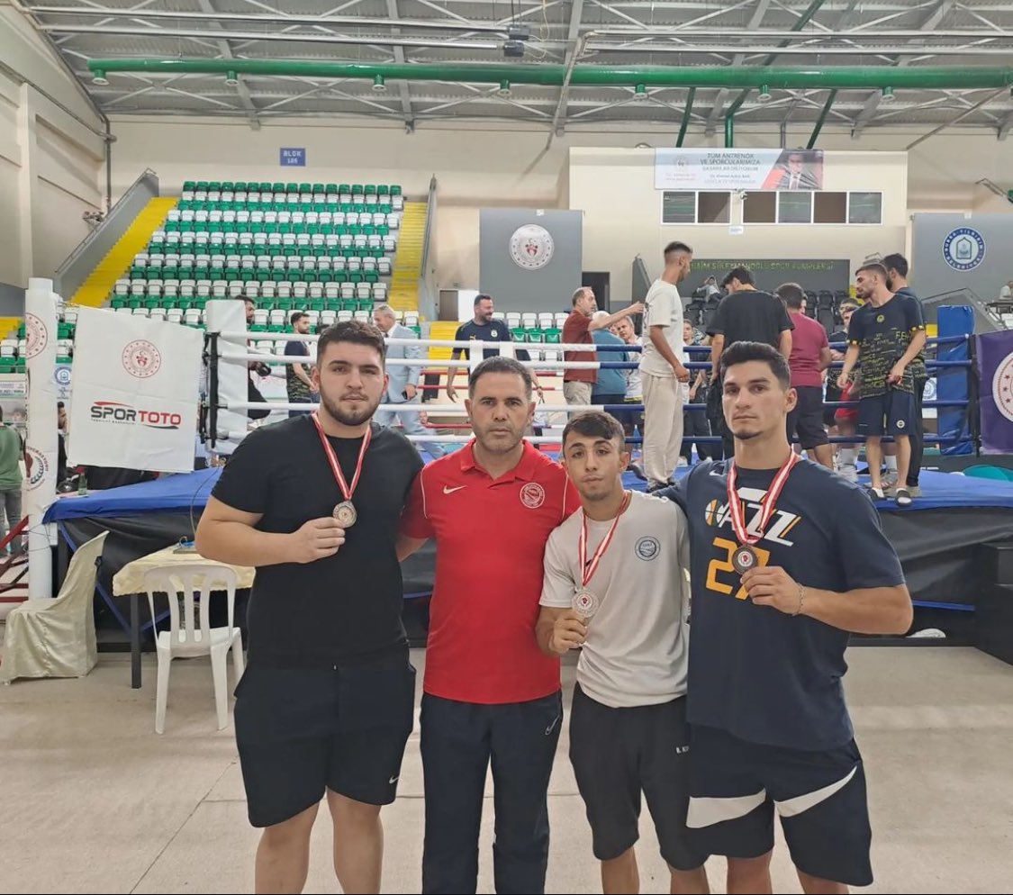 Ankara ASKİ Spor Kulübü Sporcuları Türkiye Boks Şampiyonası'nda Başarılı Oldu