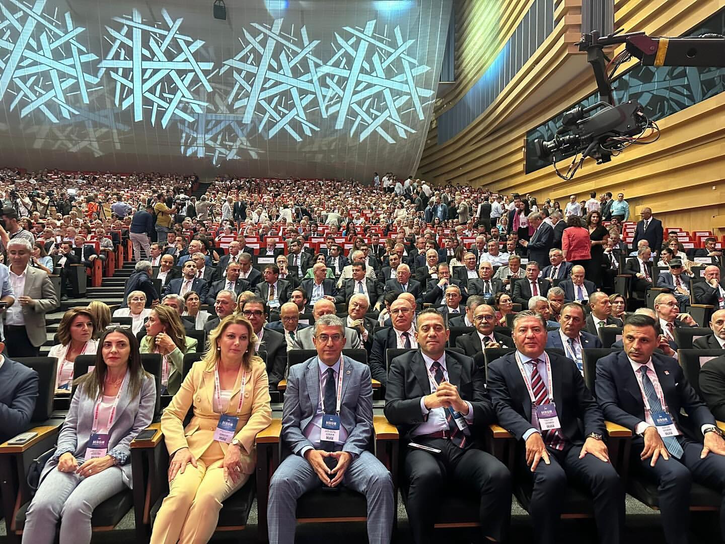 CHP'nin Tüzük Kurultayı Ankara'da Gerçekleştirildi