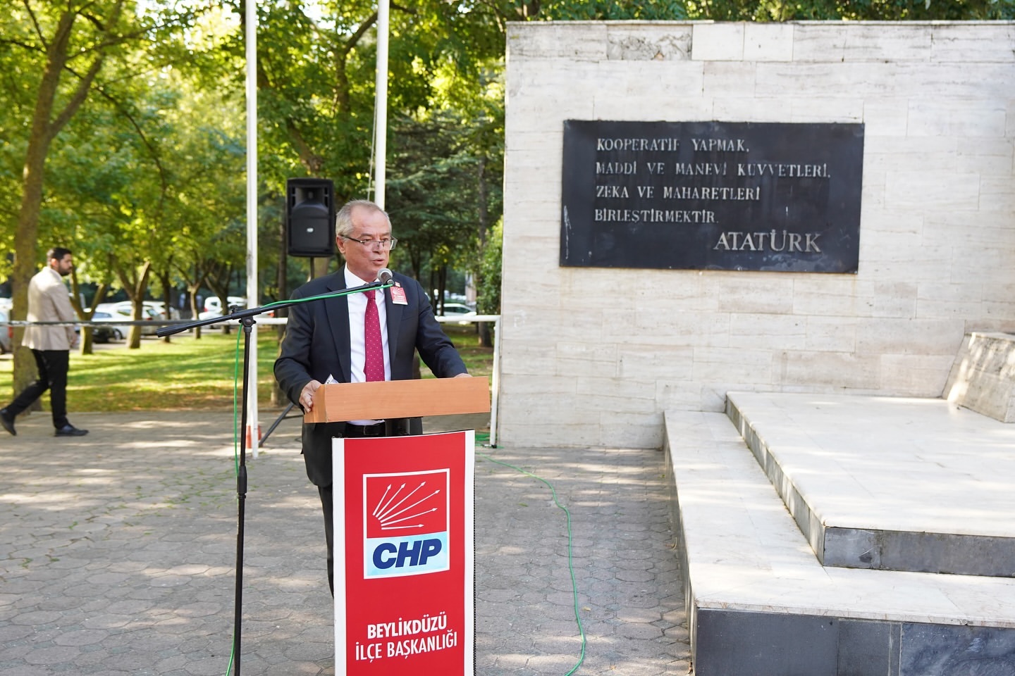 CHP 101. Kuruluş Yıldönümünde Atatürk'ü Anma Etkinliği