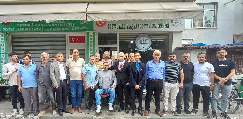 Kaymakam Uğur Turan, Gemlik Giresun Dereli Aksu Köylüleri Sosyal Yardımlaşma ve Dayanışma Derneği'ni Ziyaret Etti 