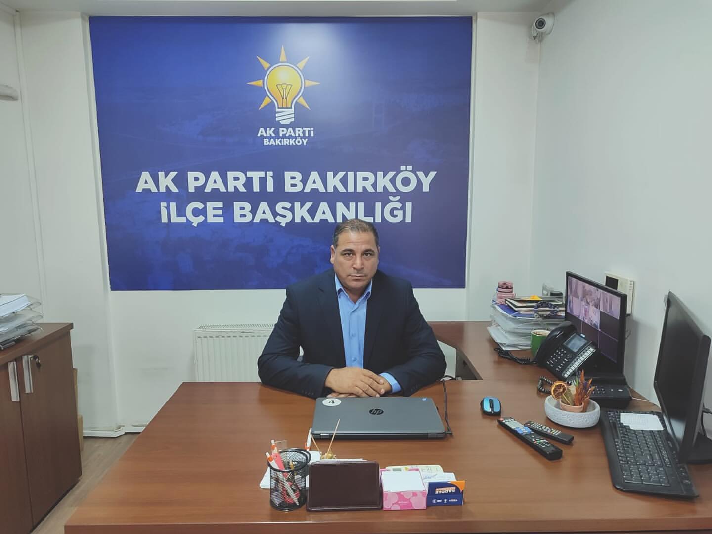 AK Parti Bakırköy İlçe Başkanlığı Nöbet Tutmaya Devam Ediyor