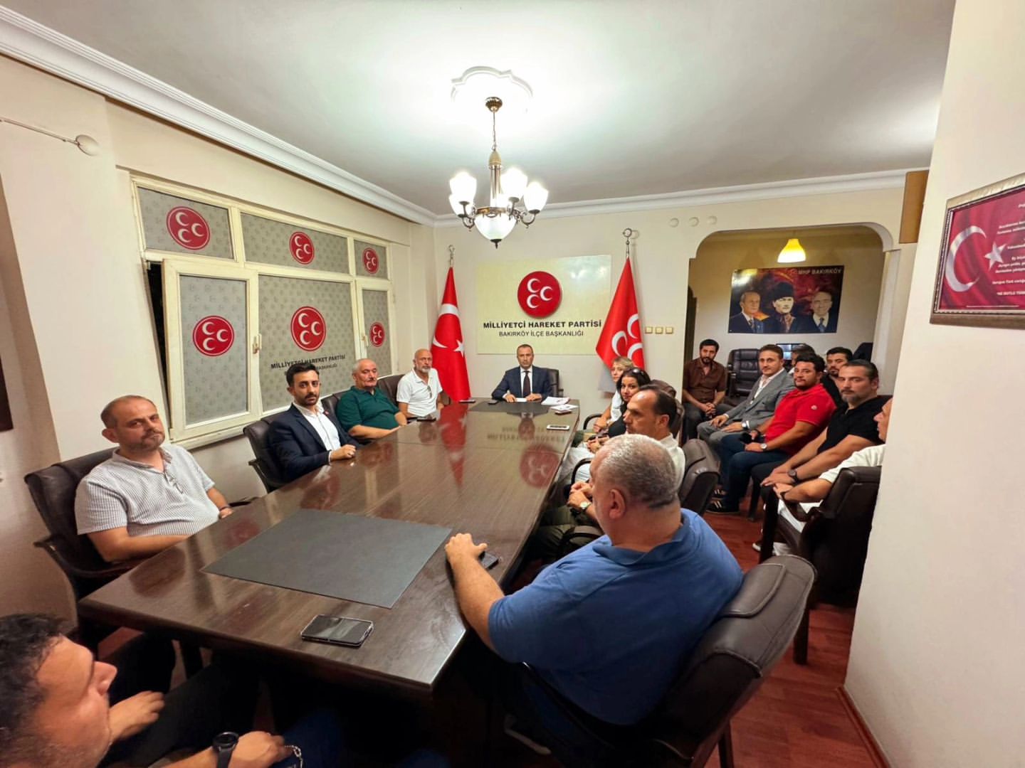 MHP Bakırköy İlçe Başkanlığı'ndan Önemli Yönetim Kurulu Toplantısı!