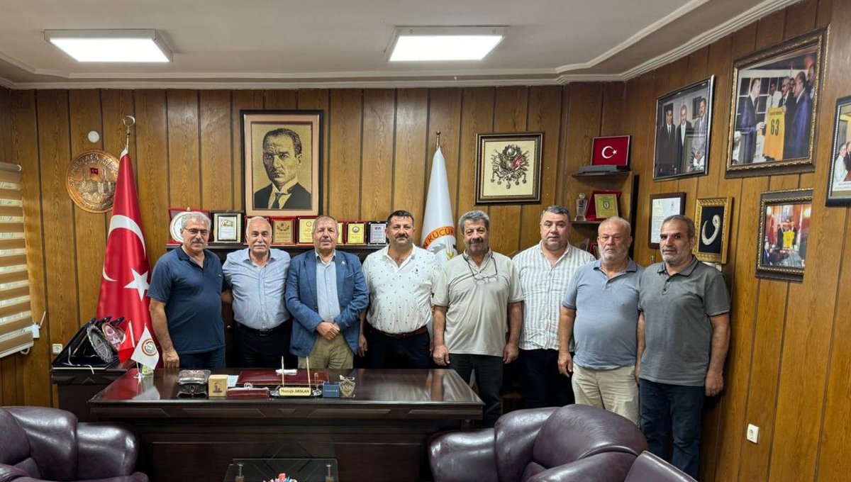 İYİ Parti Milletvekili Dr. Ahmet Eşref FAKIBABA, Şanlıurfa Evren Küçük Sanayi Sitesi Yapı Kooperatifi'ni ziyaret etti