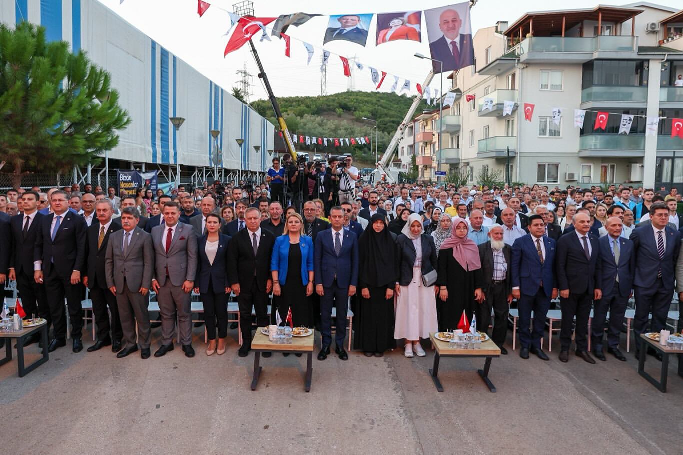 CHP Toplantısı: Strateji Güncellemesi ve Gelecek Hedefleri Belirlendi