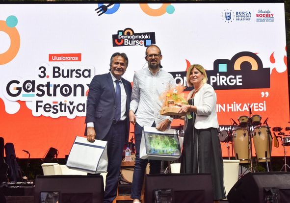 Bursa Uluslararası Gastronomi Festivali'nde Göç Mutfağı Söyleşisi Gerçekleştirildi