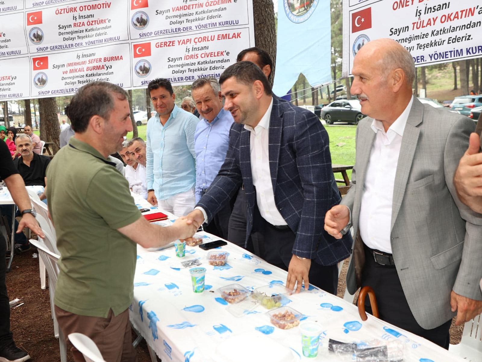 Sultanbeyli'de Piknik Etkinliği Düzenlendi