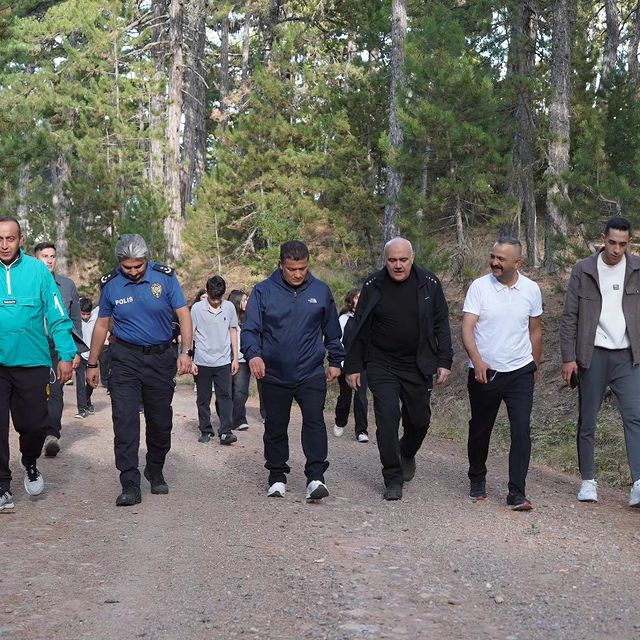 MHP Kızılcahamam İlçe Başkanlığı'ndan Doğa Yürüyüşü