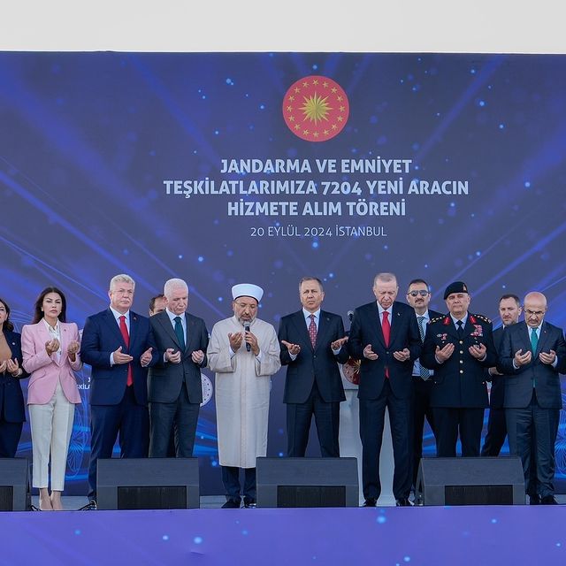 Cumhurbaşkanı Recep Tayyip Erdoğan, Jandarma ve Emniyet Teşkilatları'na 7204 Yeni Araç Kazandırıldığını Açıkladı