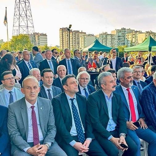 Bursa Ticaret Borsası Genel Sekreteri Fehmi Yıldız, Kuzey Makedonya Cumhuriyeti'nin Bağımsızlık Yıl Dönümü Etkinliği ve Bursa Fahri Konsolosluğu Açılışında Hazır Bulundu!