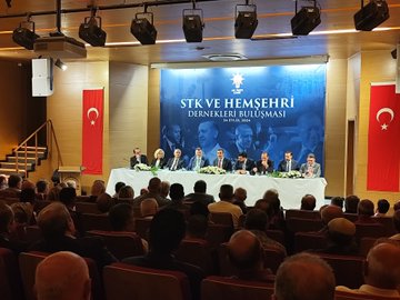 Cumhurbaşkanı Yardımcısı ve MHP Milletvekilleri İzmir’de Toplandı