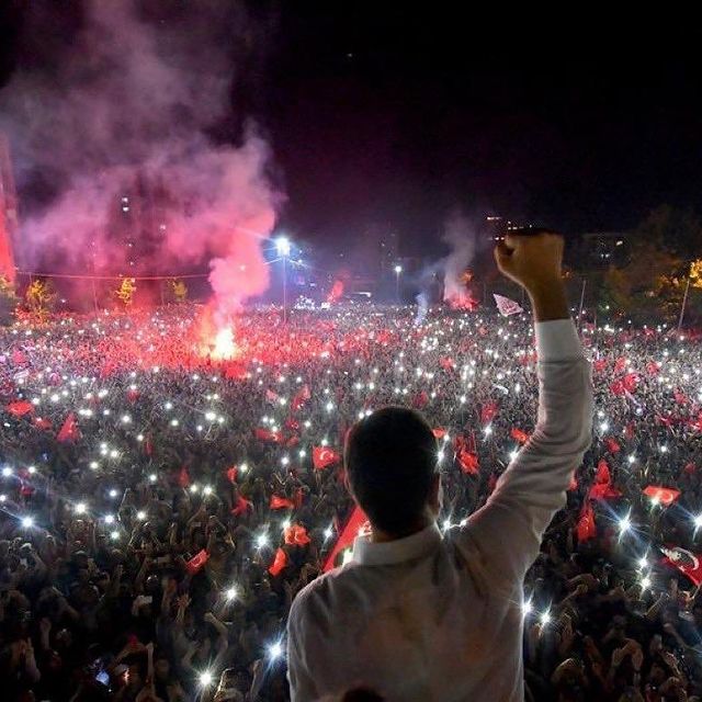 İstanbul Büyükşehir Belediye Başkanı Ekrem İmamoğlu'na Destek Mesajı