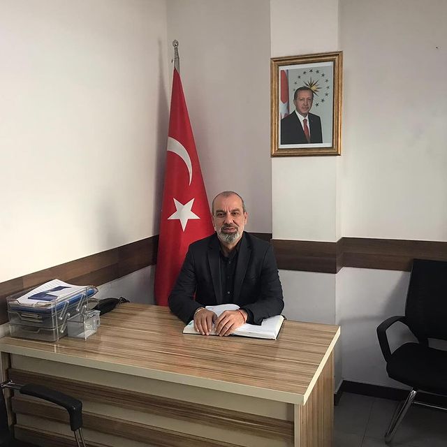 Yenimahalle AK Parti İlçe Başkanlığı'nda Bugün Nöbetçi Üye Var