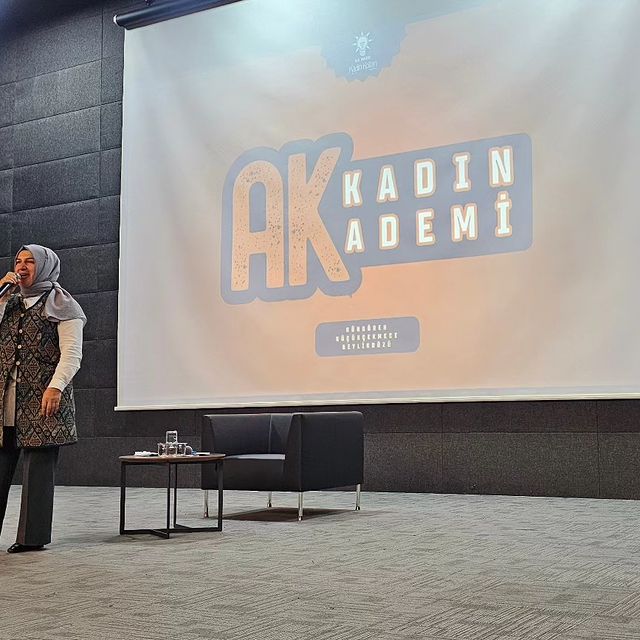 AK Parti Beylikdüzü Kadın Kolları, 