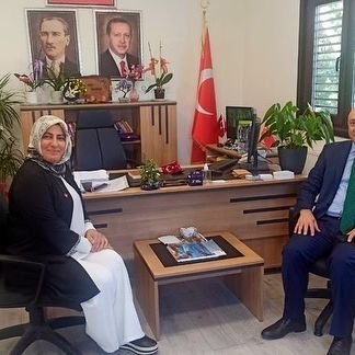 İlçe Milli Eğitim Müdürü Zekeriya Postacı, Marmara Mahallesi Muhtarı Fatoş Bakaç Dağ’ı Ziyaret Etti