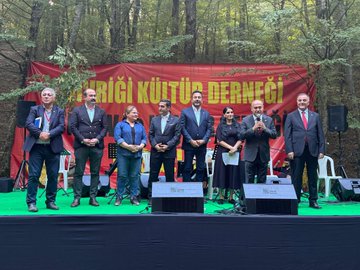 Özgür Karabat, Rıza Akpolat ve Haydar Ali Yıldız Divriği Kültür Derneği'nde Buluştu