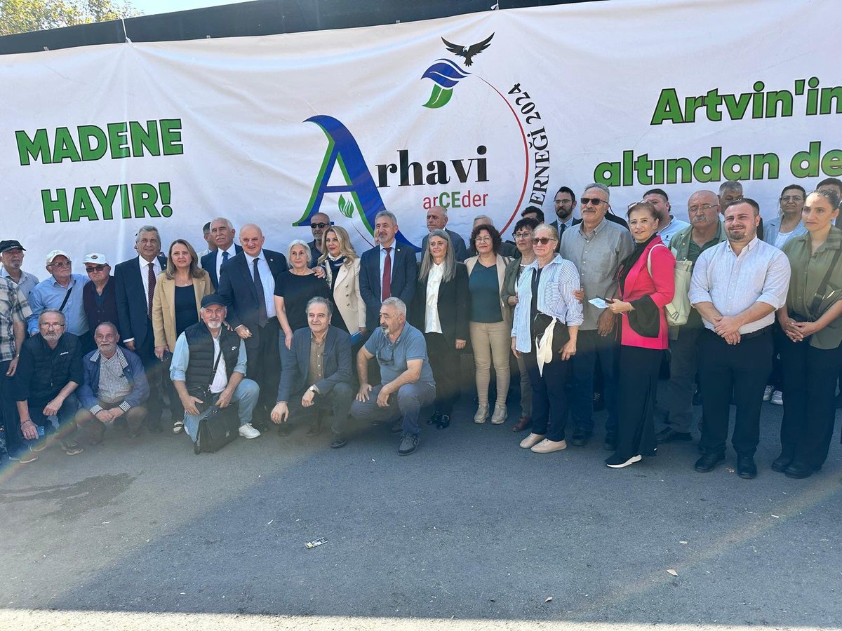 Eskişehir Milletvekili Utku Çakırözer, Arhavi’deki Maden Projelerine Karşı Direnişe Destek Verdi