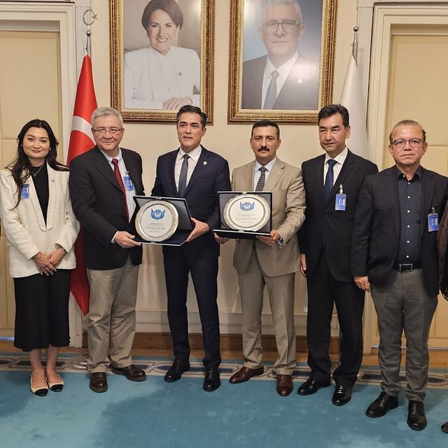 Uygur Heyeti, TBMM'deki Faaliyetleri İle Uygur Türkleri'nin Durumuna Dikkat Çekti