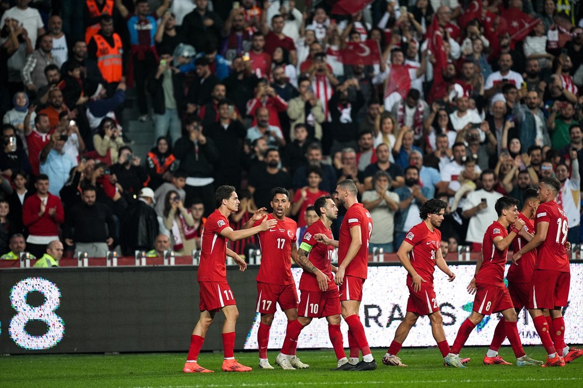 A Milli Futbol Takımı, Karadağ'ı Mağlup Ederek Zafer Kazandı