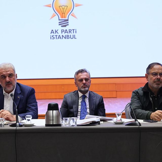 AK Parti İstanbul Milletvekilleri İstişare Toplantısı Gerçekleştirdi