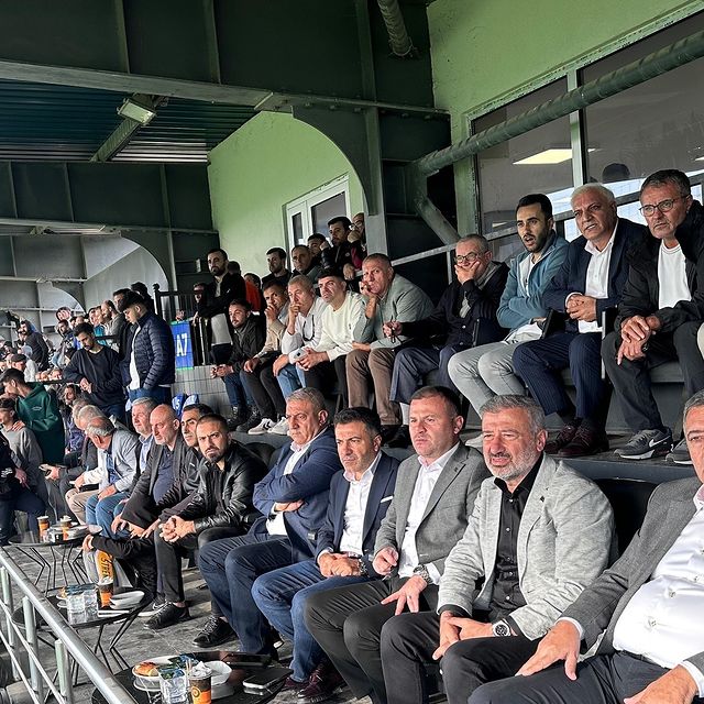 Arnavutköy Belediyespor, Vanspor FK ile Karşılaştı