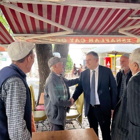 Başkan Demirbaş, Esnaflarla Bir Araya Geldi