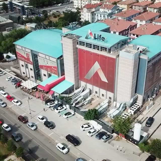 A Life Hastanesi Beyin ve Sinir Cerrahisi Alanında Uzmanlık Sağlıyor