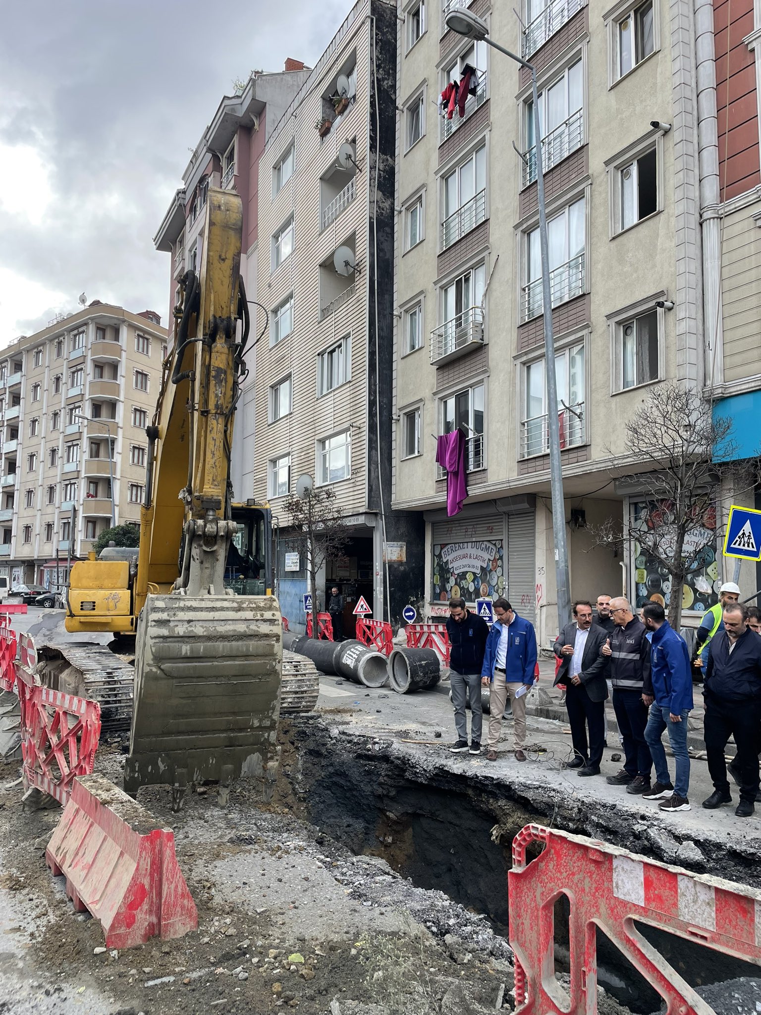 İSKİ, Kağıthane İlçesi'nde Atık Su Hattını Yeniliyor