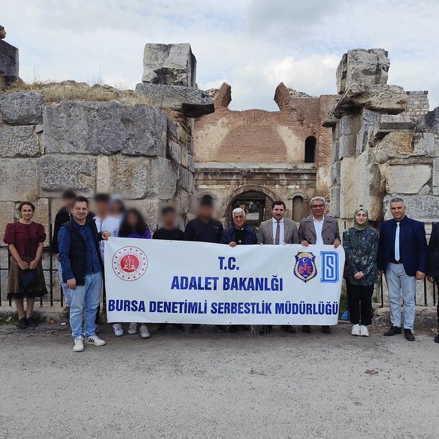 Bursa Denetimli Serbestlik Müdürlüğü Çocuklar İçin İznik Gezisi Düzenledi