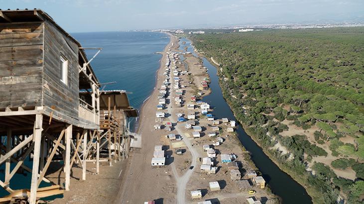 Antalya'daki Çardaklar İçin Yıkım Günü Sonuna Gelindi