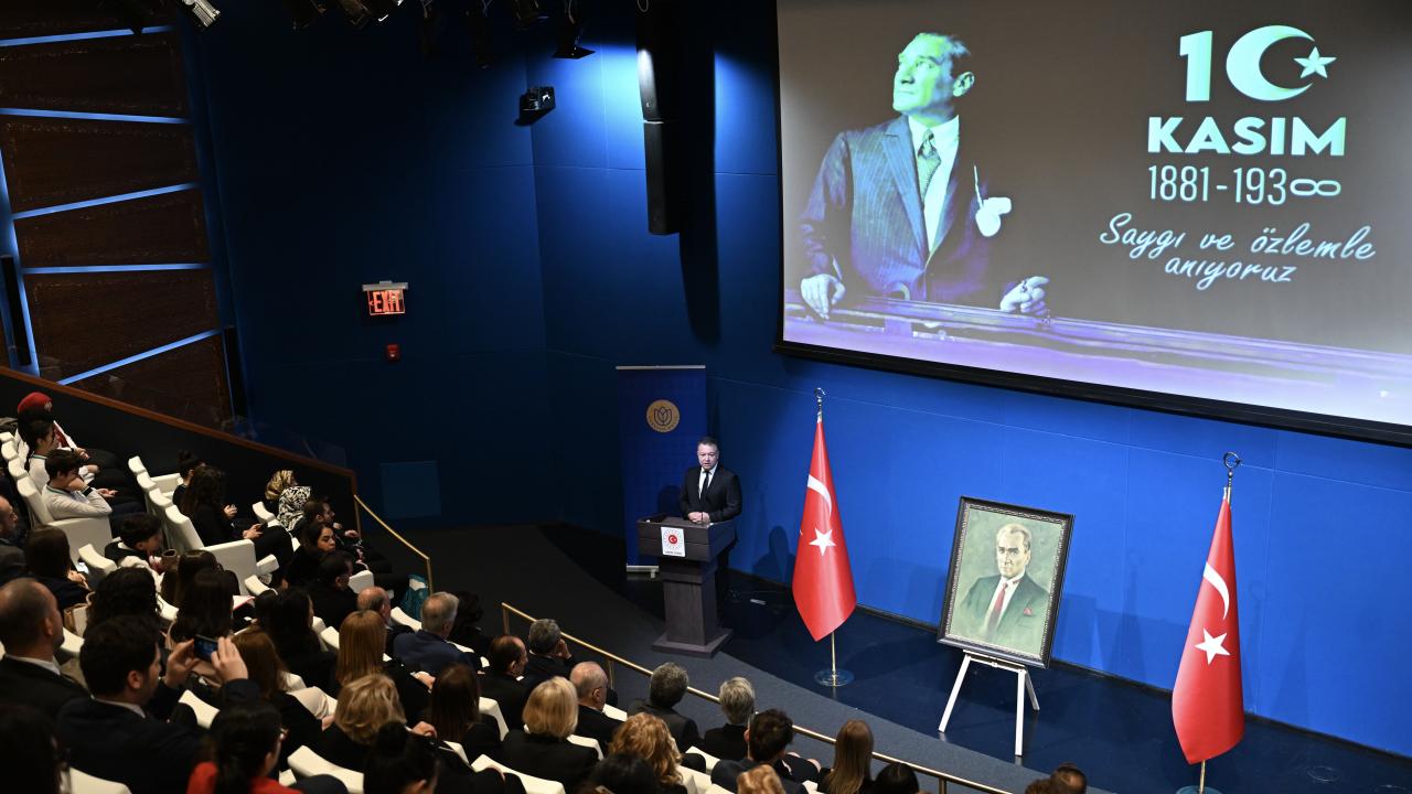 New York Türk Evi'nde Atatürk Anma Töreni