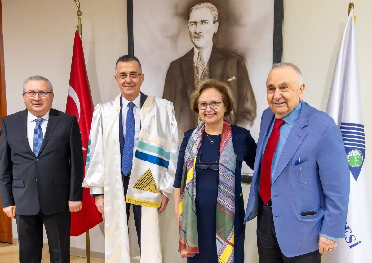 Prof. Dr. Mehmet Durman Yeditepe Üniversitesi Rektörlüğünü Devraldı