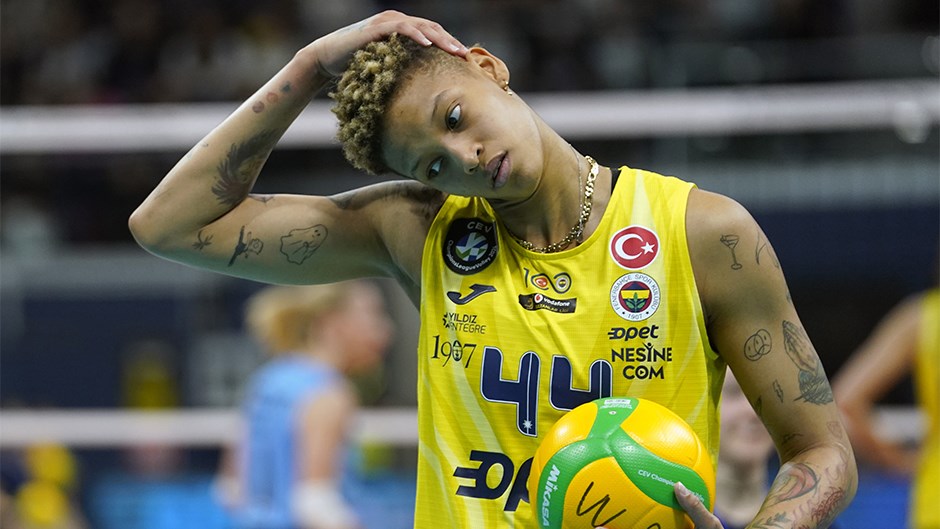 Fenerbahçe, Vargas ve Ana Cristina'nın Durumunu Açıkladı