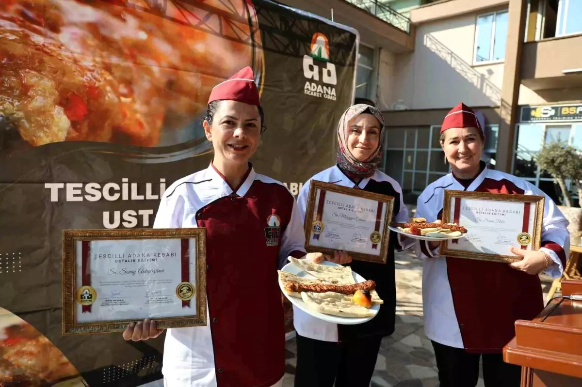 Adana'da 50 Kursiyer Ustalardan Kebap Yapımını Öğrendi