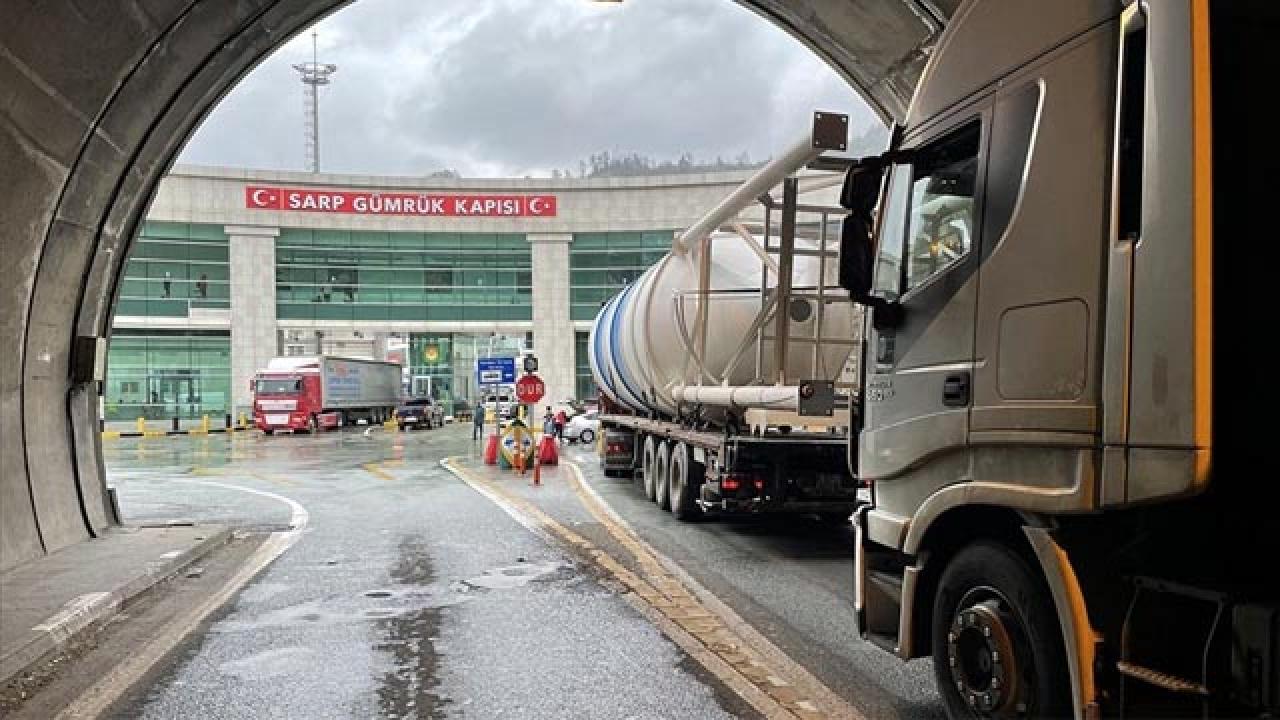 Gölbaşı'nda Teröre ve Şiddete Karşı Yaşam Hakkı Mitingi Gerçekleştirildi