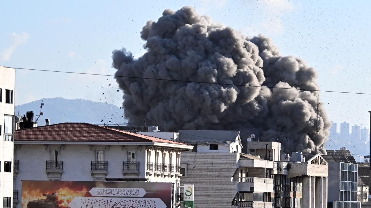 İsrail Ordusundan Beyrut'a Hava Saldırısı